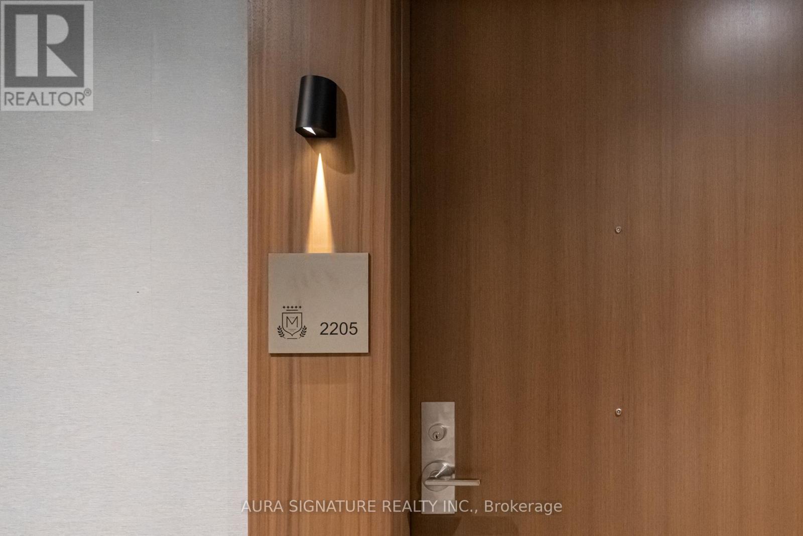 2205 - 1928 Lake Shore Boulevard W, Toronto, Ontario  M6S 0B1 - Photo 3 - W12471698