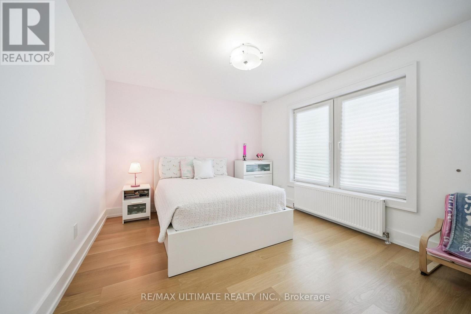 212 Queenslea Avenue, Toronto, Ontario  M9N 2L6 - Photo 25 - W12471713