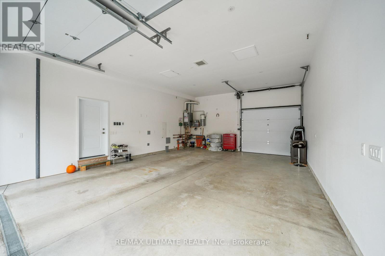 212 Queenslea Avenue, Toronto, Ontario  M9N 2L6 - Photo 41 - W12471713