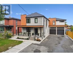 212 QUEENSLEA AVENUE, Toronto, Ontario