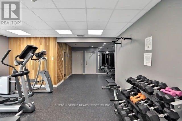 1604 - 115 Hillcrest Avenue, Mississauga, Ontario  L5B 3Y9 - Photo 26 - W12471721