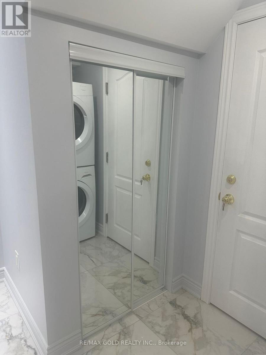 Basement - 5349 Tenth Line W, Mississauga, Ontario  L5M 7C2 - Photo 14 - W12471737