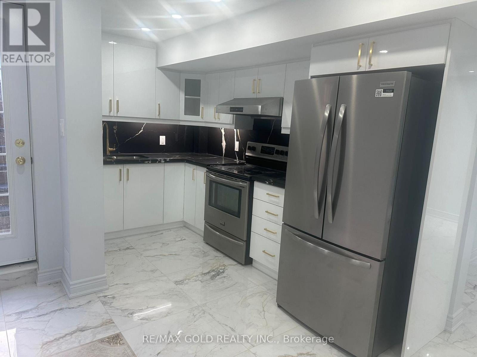 Basement - 5349 Tenth Line W, Mississauga, Ontario  L5M 7C2 - Photo 15 - W12471737