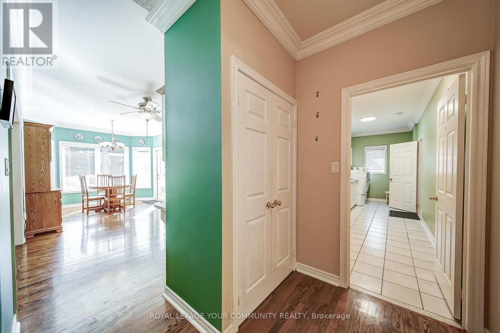 53 David Willson Trail, East Gwillimbury, Ontario  L0G 1V0 - Photo 9 - N12471707
