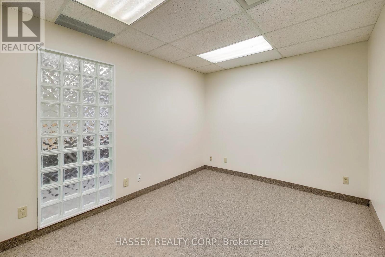 201 - 4 Checkley Street, Barrie (City Centre), Ontario  L4N 1W1 - Photo 19 - S12357581