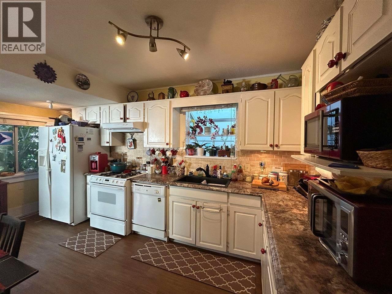 3474 Franklin Street, Vancouver, British Columbia  V5K 1Y3 - Photo 6 - R3056896