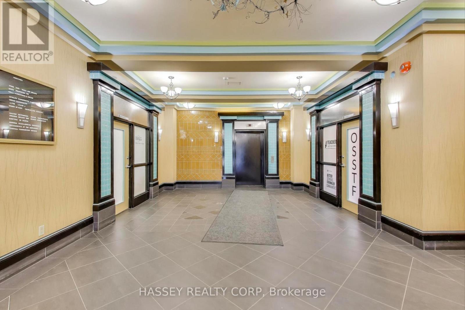 201 - 4 Checkley Street, Barrie (City Centre), Ontario  L4N 1W1 - Photo 6 - S12357581