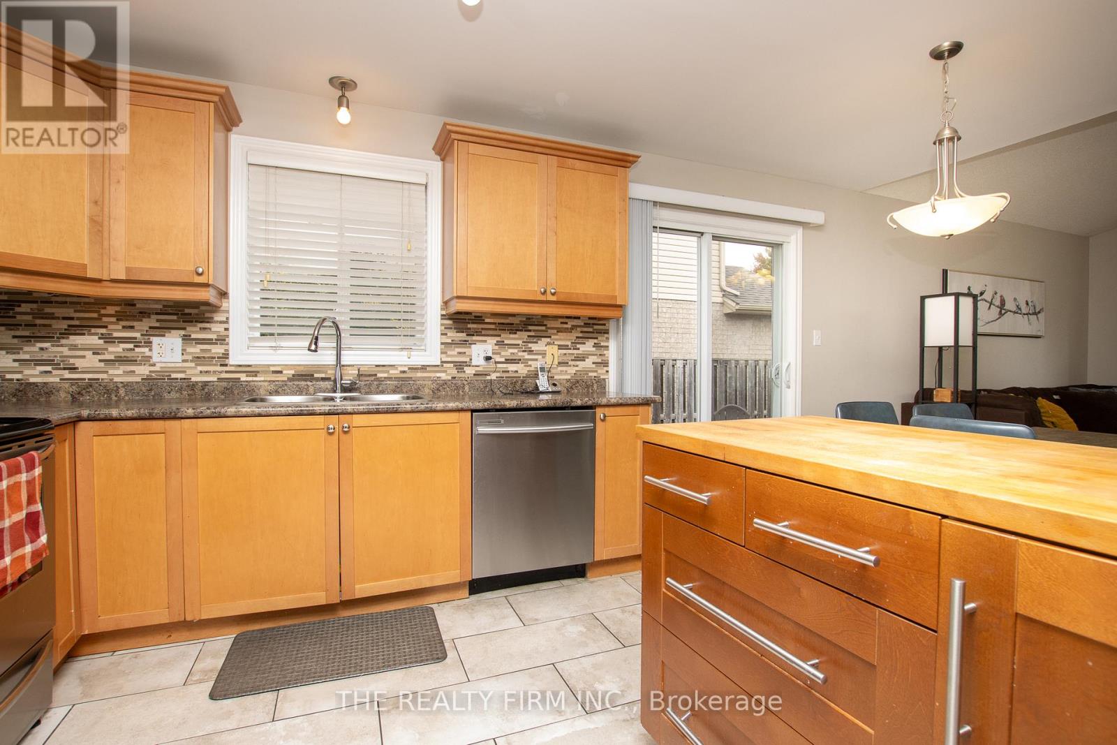 1769 Bayswater Crescent, London North, Ontario  N6G 5M9 - Photo 10 - X12471751
