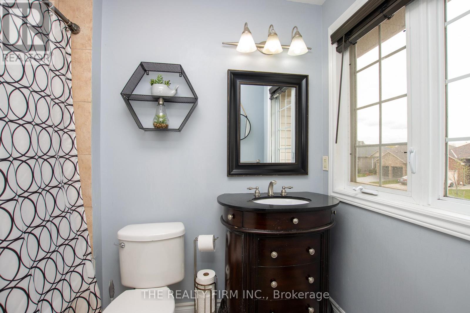 1769 Bayswater Crescent, London North, Ontario  N6G 5M9 - Photo 18 - X12471751