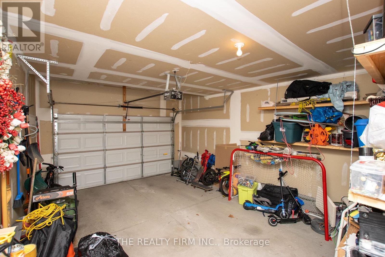 1769 Bayswater Crescent, London North, Ontario  N6G 5M9 - Photo 32 - X12471751