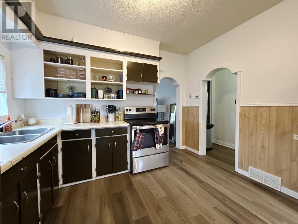 505 King's Highway, Fort Frances, Ontario  P9A 2S9 - Photo 5 - TB253260