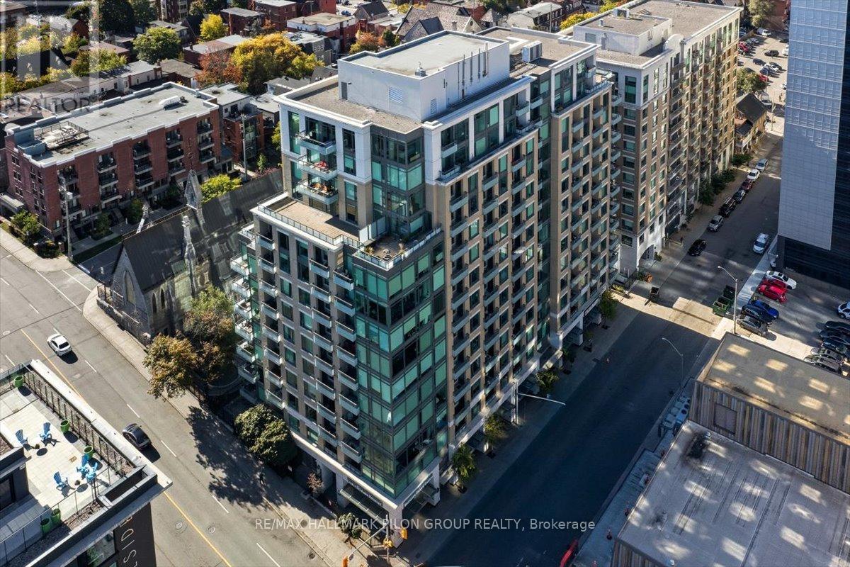 413 - 238 Besserer Street, Ottawa, Ontario  K1N 6B1 - Photo 1 - X12471745