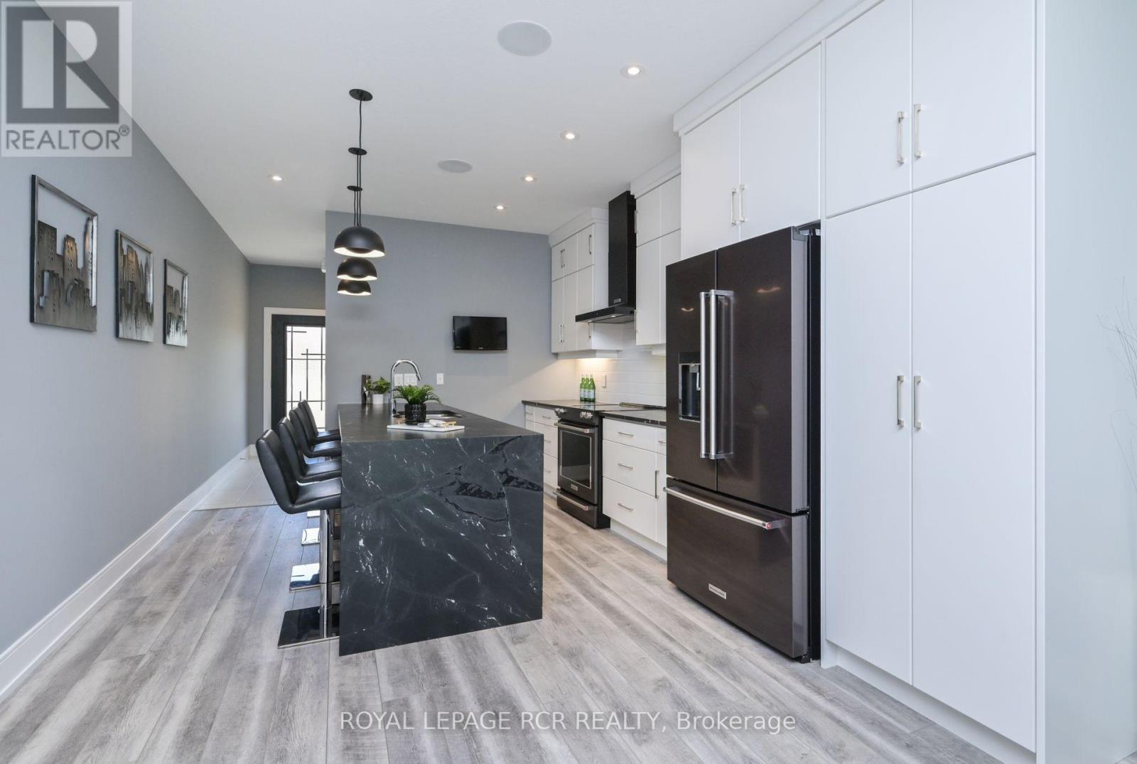 19 Dover Lane, Centre Wellington, Ontario  N1M 0E6 - Photo 6 - X12471604