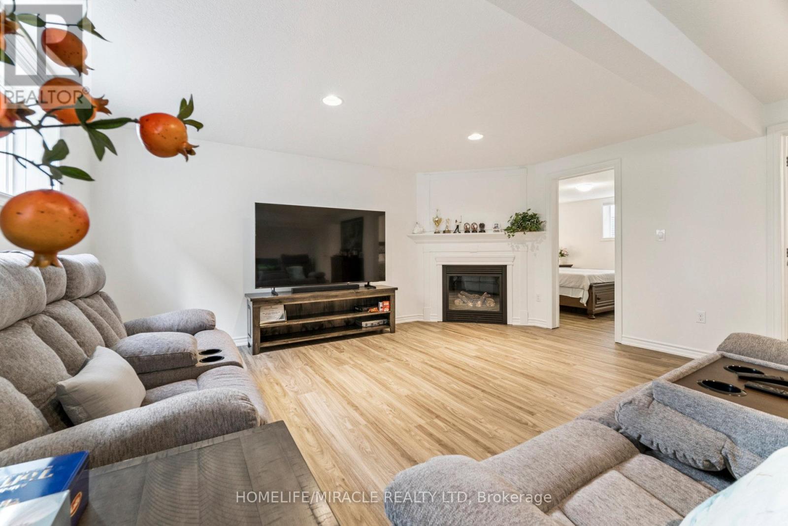 6 - 1430 Highbury Avenue N, London East, Ontario  N5Y 6M4 - Photo 28 - X12471620