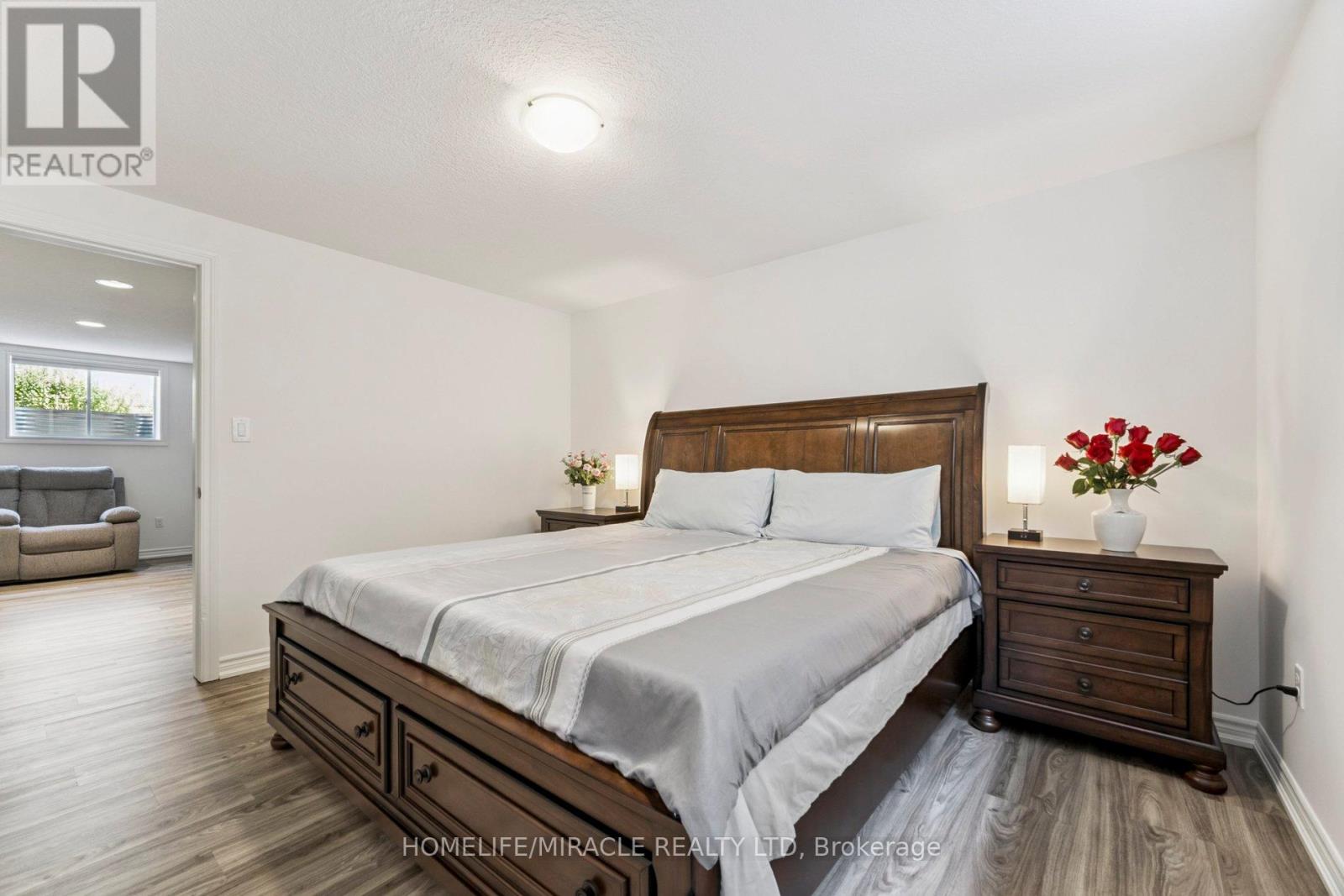 6 - 1430 Highbury Avenue N, London East, Ontario  N5Y 6M4 - Photo 45 - X12471620