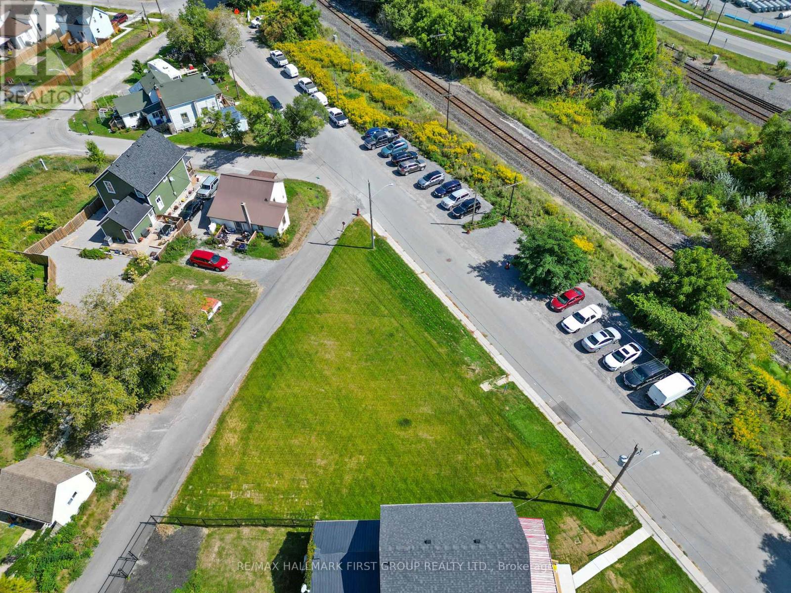 14 Alexander Street, Port Hope, Ontario  L1A 1B2 - Photo 16 - X12471653