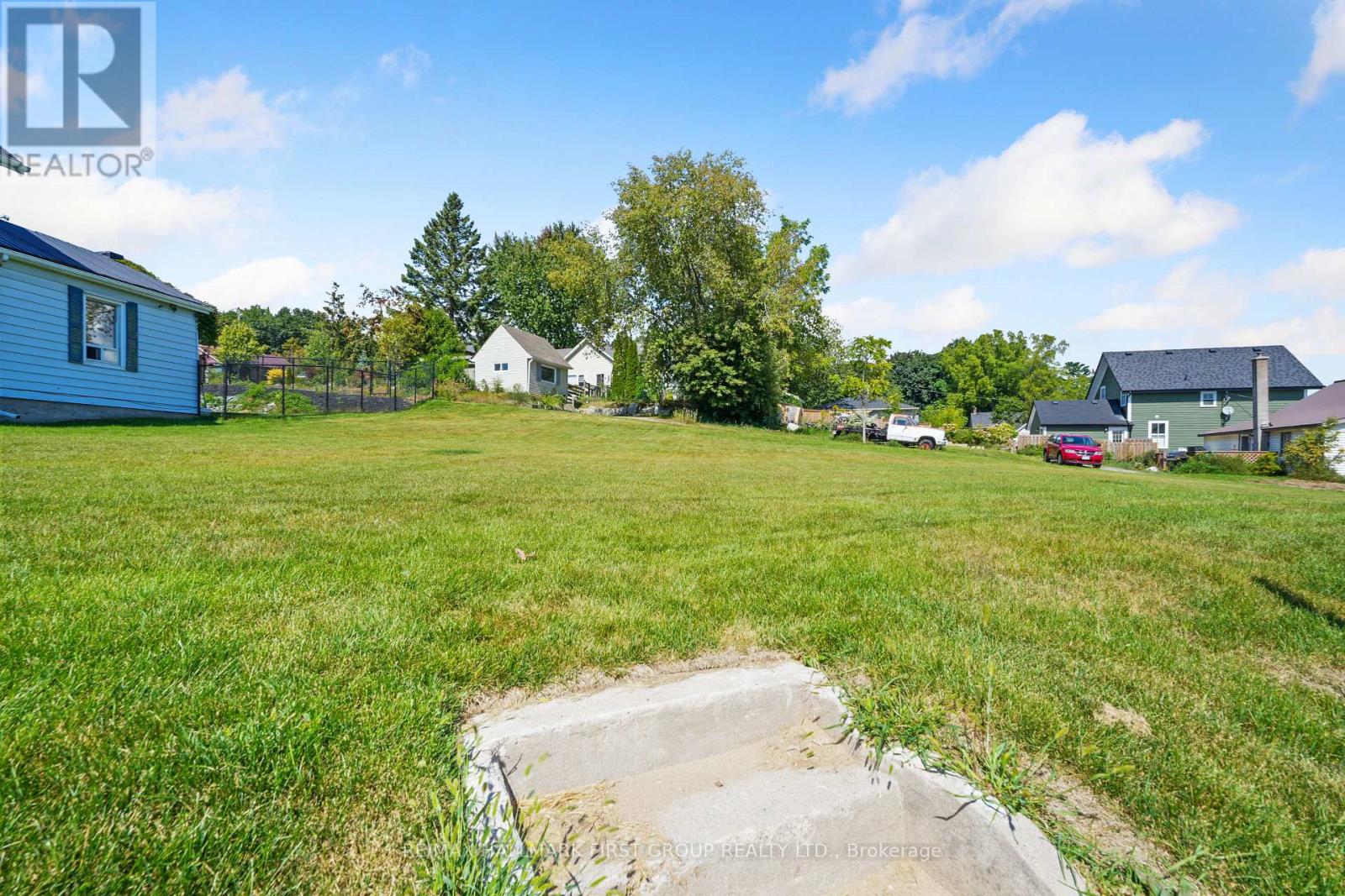 14 Alexander Street, Port Hope, Ontario  L1A 1B2 - Photo 9 - X12471653