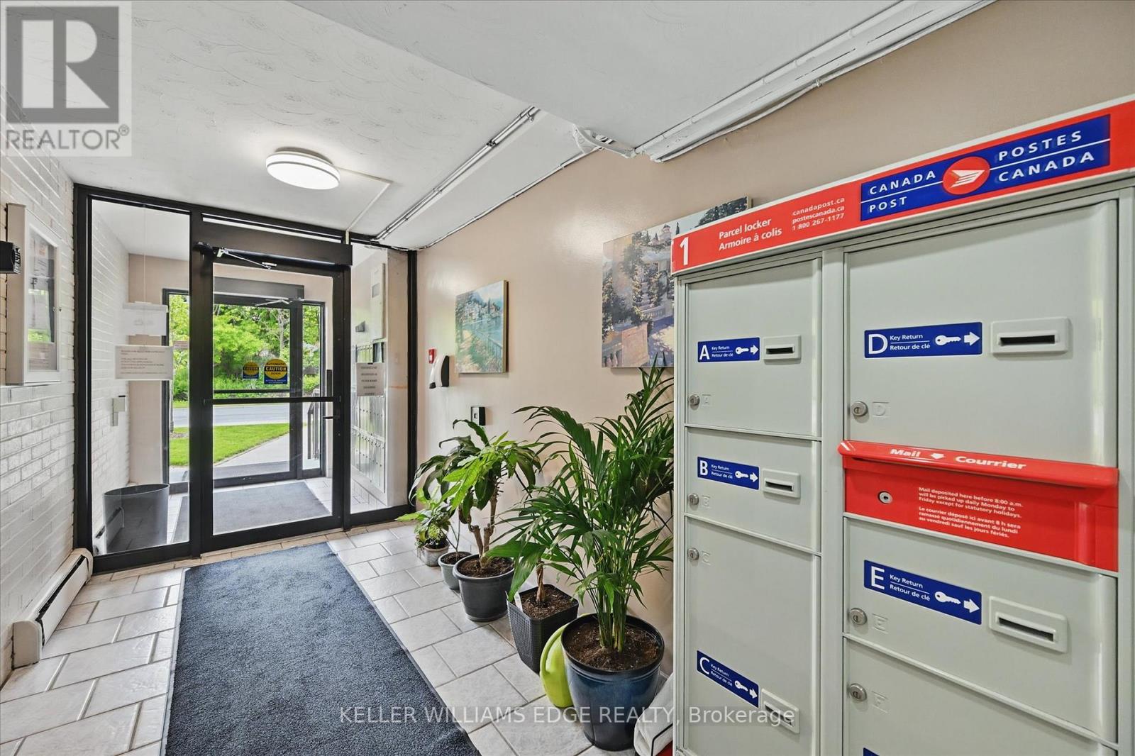 43 - 2373 King Street E, Hamilton, Ontario  L8K 1X9 - Photo 3 - X12471665