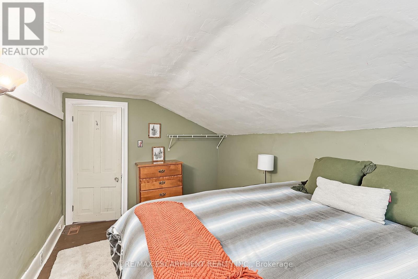 225 Berry Street, Meaford, Ontario  N4L 1G9 - Photo 40 - X12471722