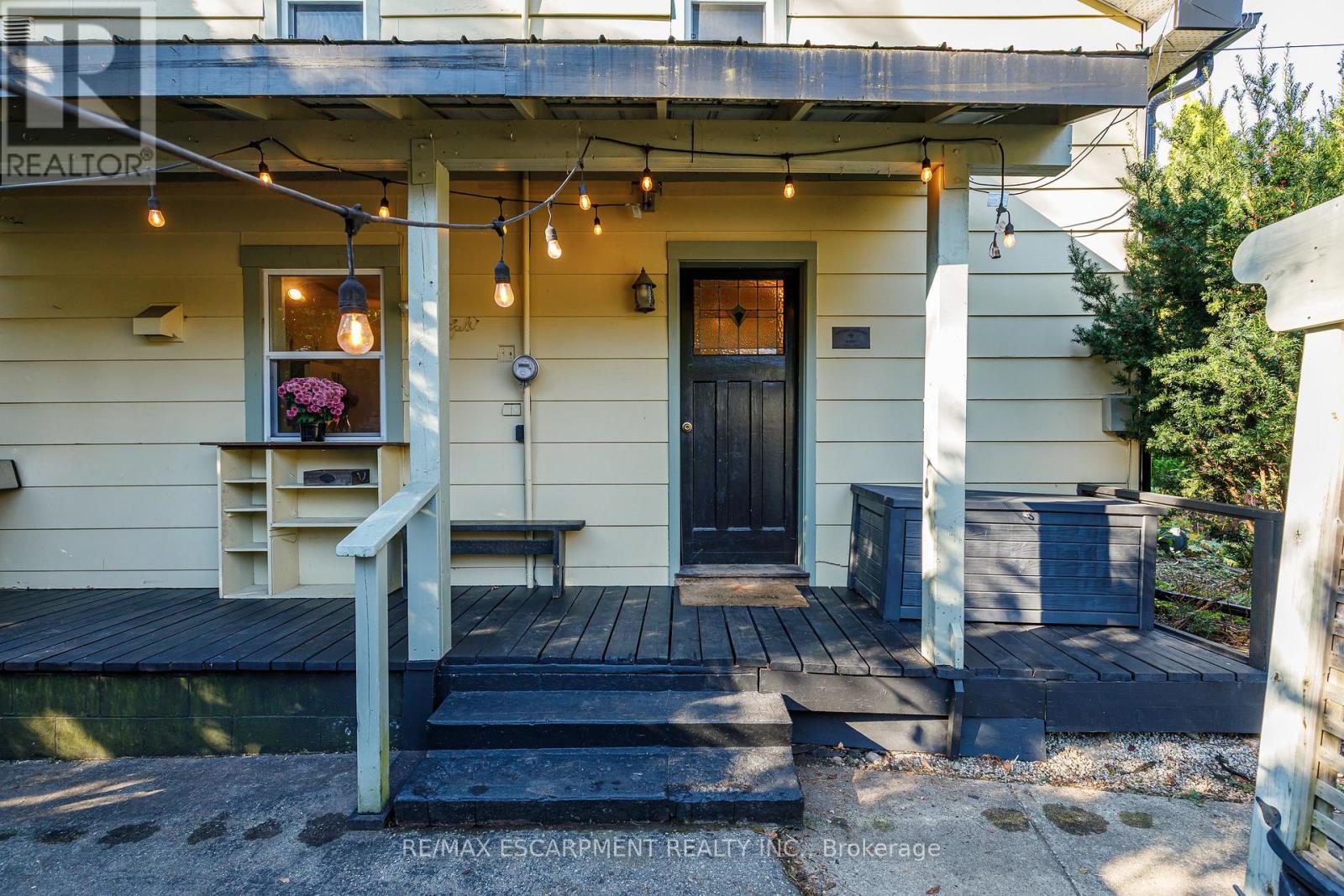 225 Berry Street, Meaford, Ontario  N4L 1G9 - Photo 6 - X12471722