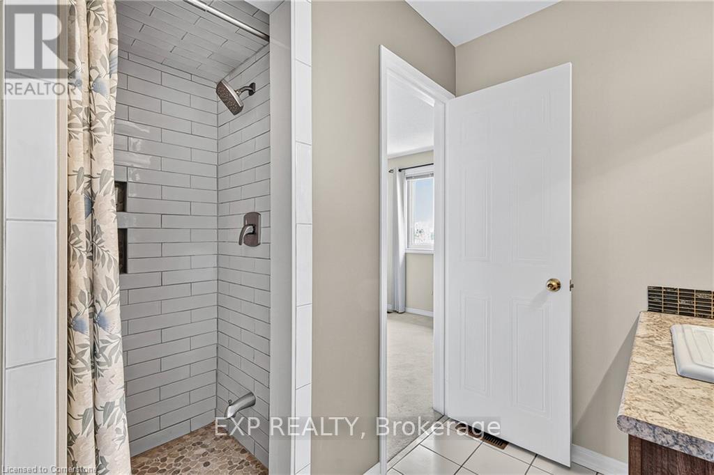 119 - 302 College Avenue W, Guelph, Ontario  N1G 4T6 - Photo 14 - X12471736