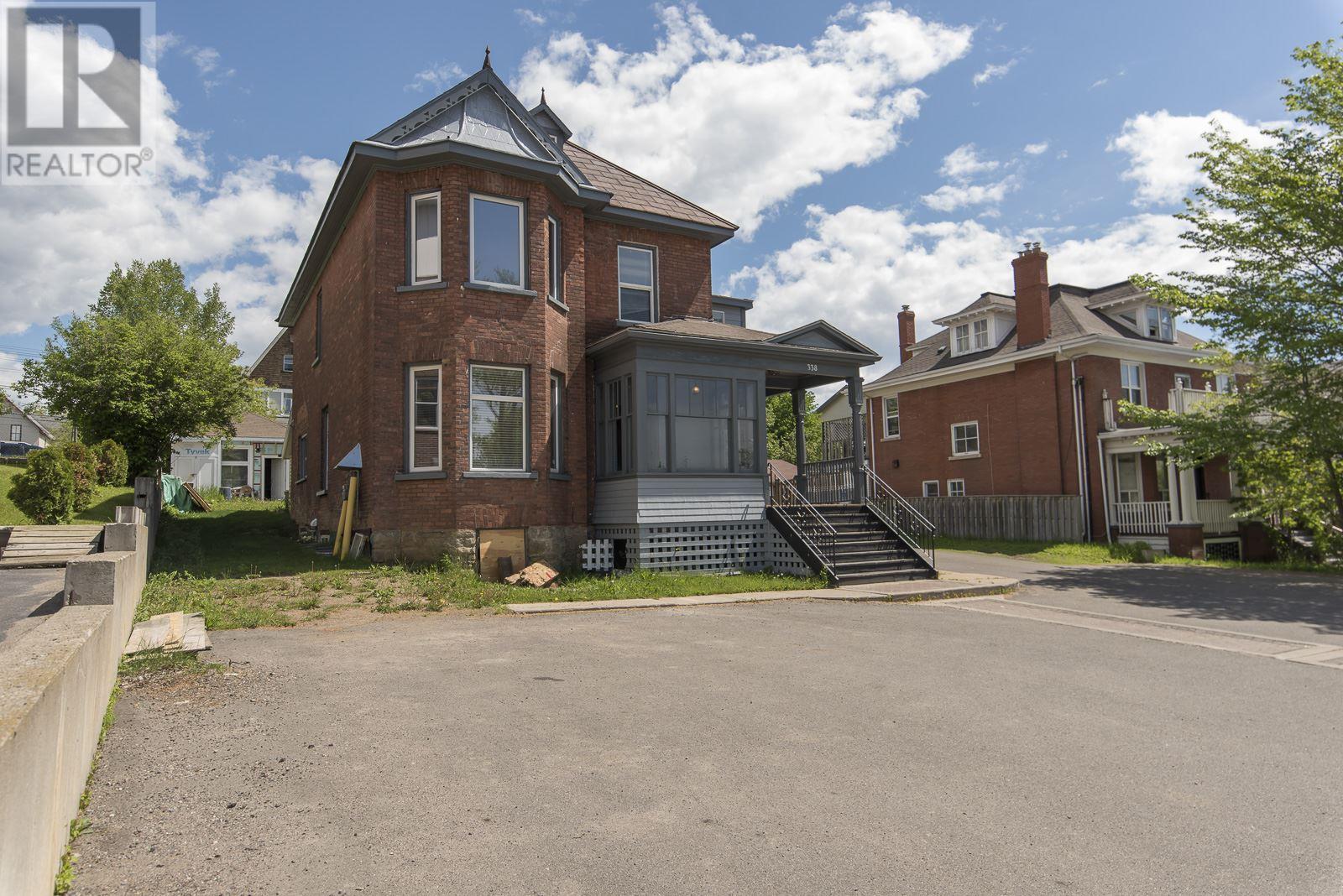 338 Red River Rd, Thunder Bay, Ontario  P7B 1B1 - Photo 2 - TB253266