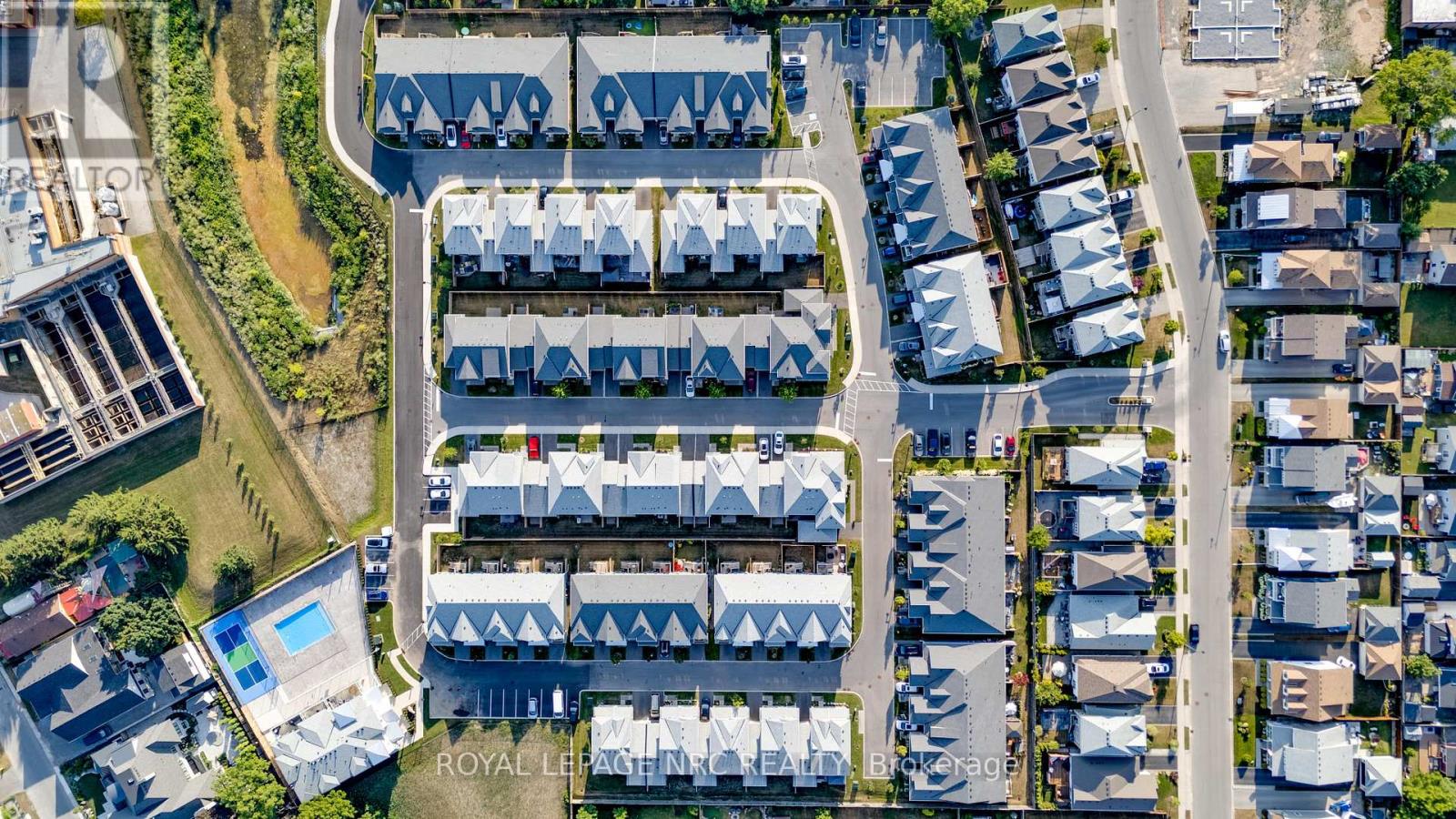 B - 12 Shores Lane, Fort Erie, Ontario  L0S 1B0 - Photo 40 - X12471783