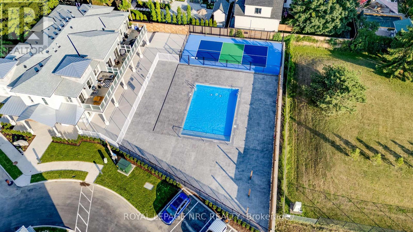 B - 12 Shores Lane, Fort Erie, Ontario  L0S 1B0 - Photo 49 - X12471783