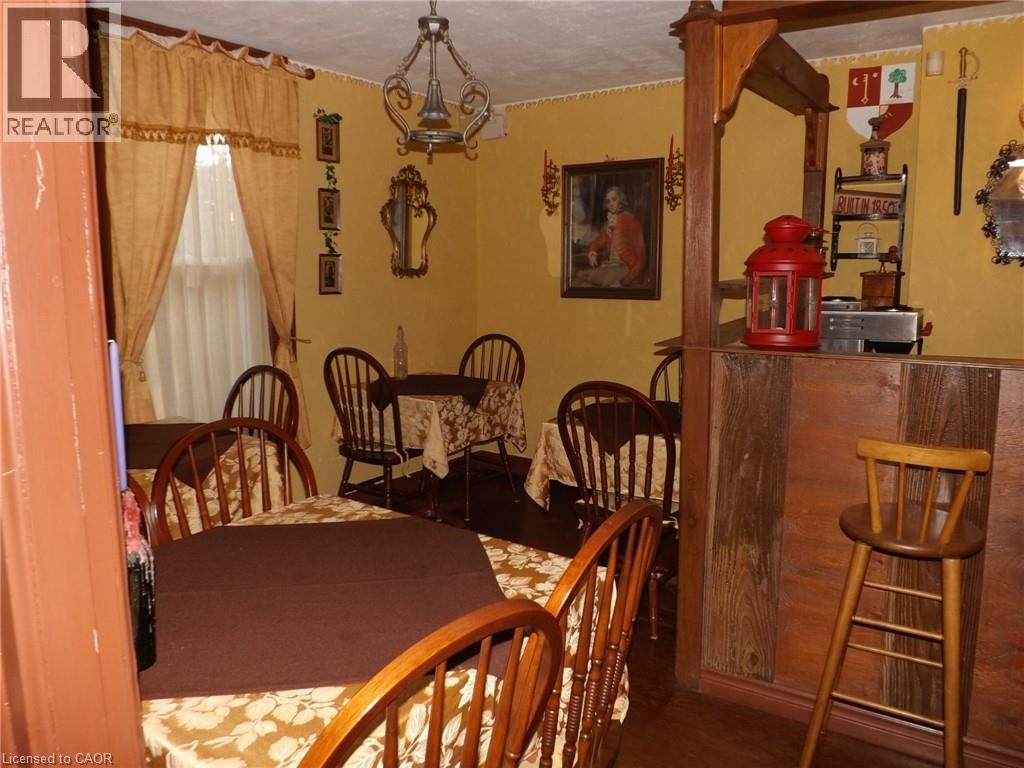 5815 Main Street, Niagara Falls, Ontario  L2G 5Z6 - Photo 7 - 40780619