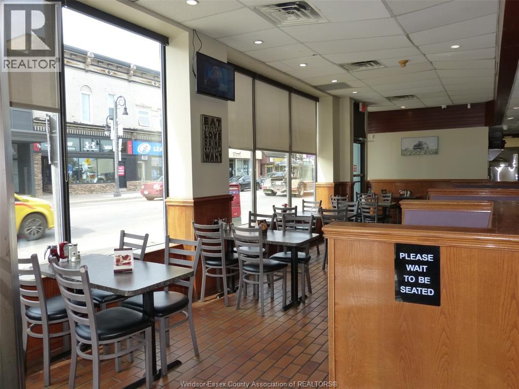 1 Talbot Street East, Leamington, Ontario  N8H 1L1 - Photo 5 - 25026600