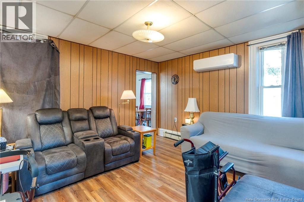 201-203 Guilford Street, Saint John, New Brunswick  E2M 1V8 - Photo 9 - NB127923