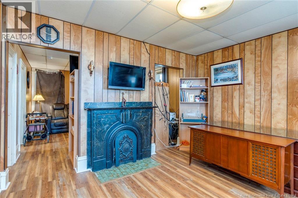 201-203 Guilford Street, Saint John, New Brunswick  E2M 1V8 - Photo 5 - NB127923