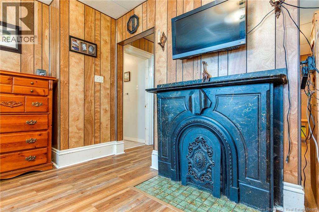 201-203 Guilford Street, Saint John, New Brunswick  E2M 1V8 - Photo 8 - NB127923