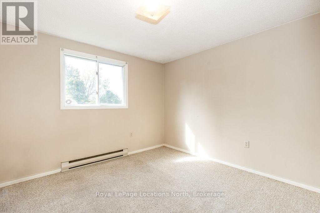 677 Bayview Drive, Midland, Ontario  L4R 4Y8 - Photo 16 - S12471792
