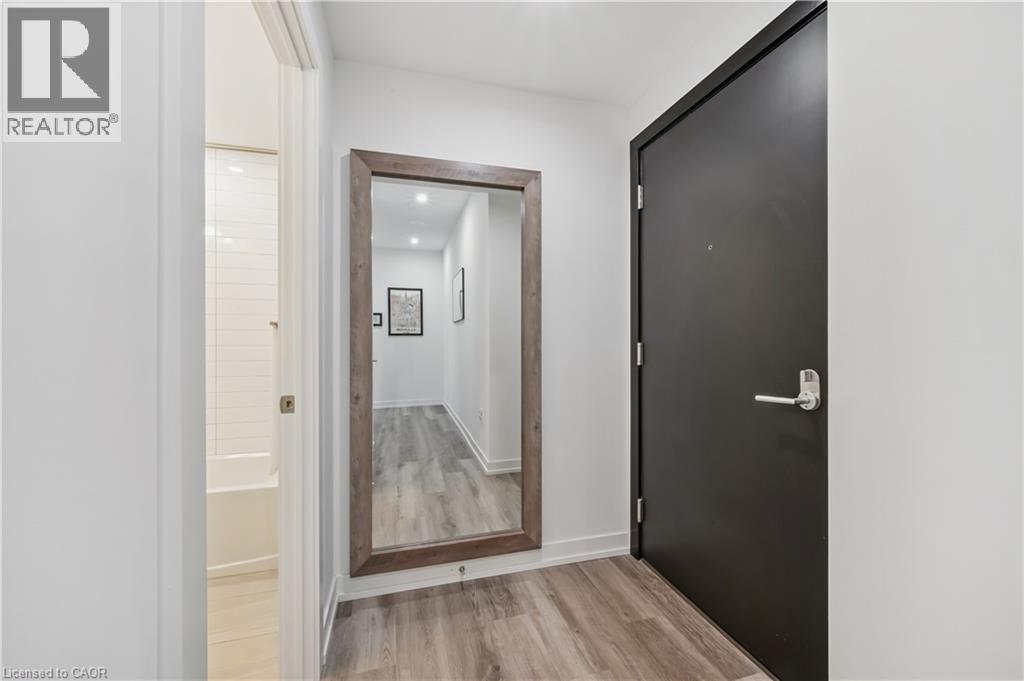 15 Wellington Street S Unit# 909, Kitchener, Ontario  N2G 0E4 - Photo 4 - 40779585