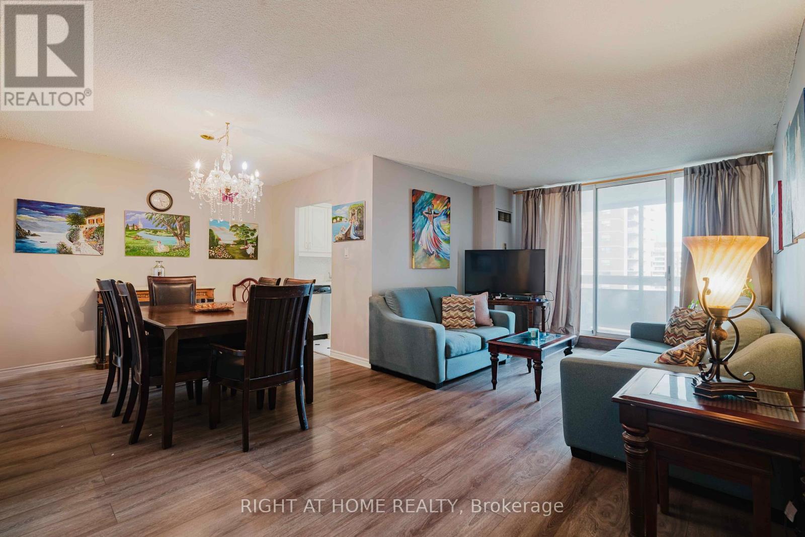1506 - 205 Hilda Avenue, Toronto (Newtonbrook West), Ontario  M2M 4B1 - Photo 8 - C12467602