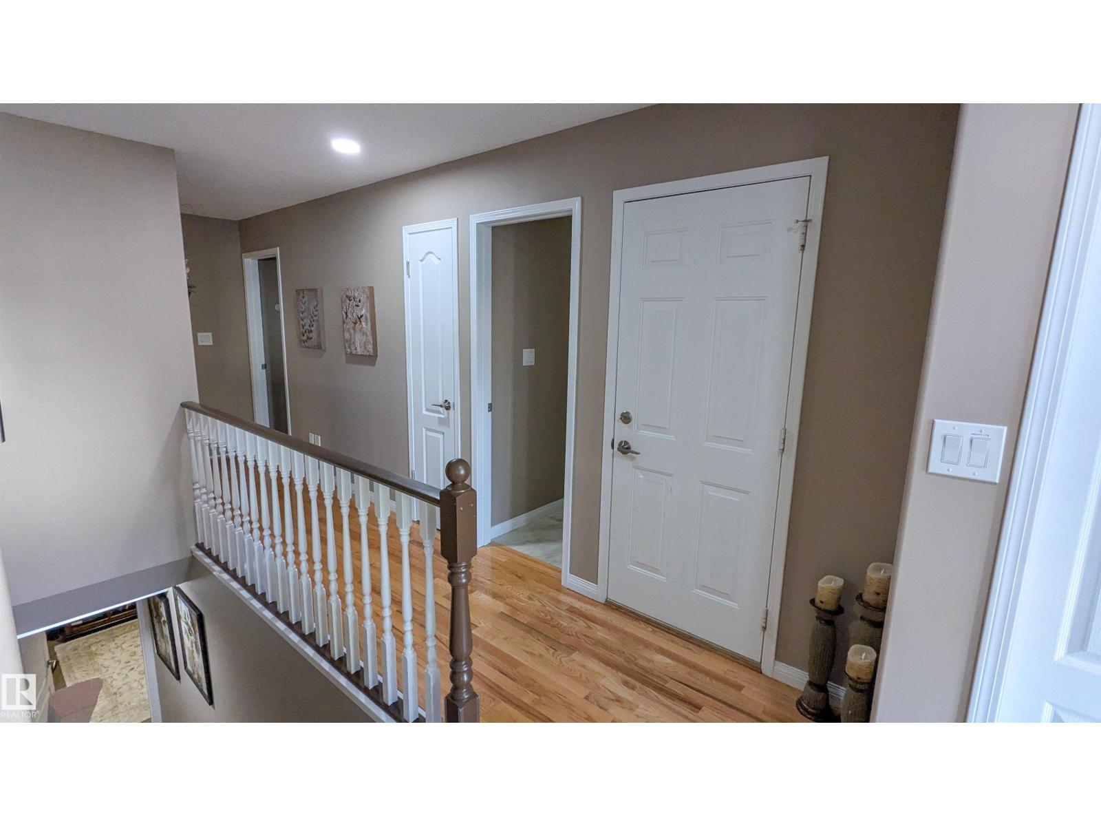 959 Youville Dr W Nw, Edmonton, Alberta  T6L 6T2 - Photo 33 - E4462796