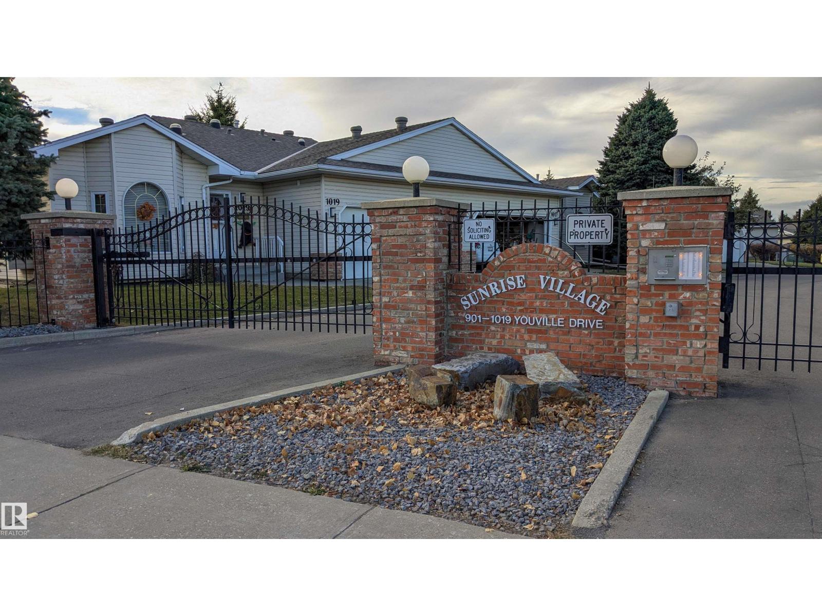 959 Youville Dr W Nw, Edmonton, Alberta  T6L 6T2 - Photo 56 - E4462796