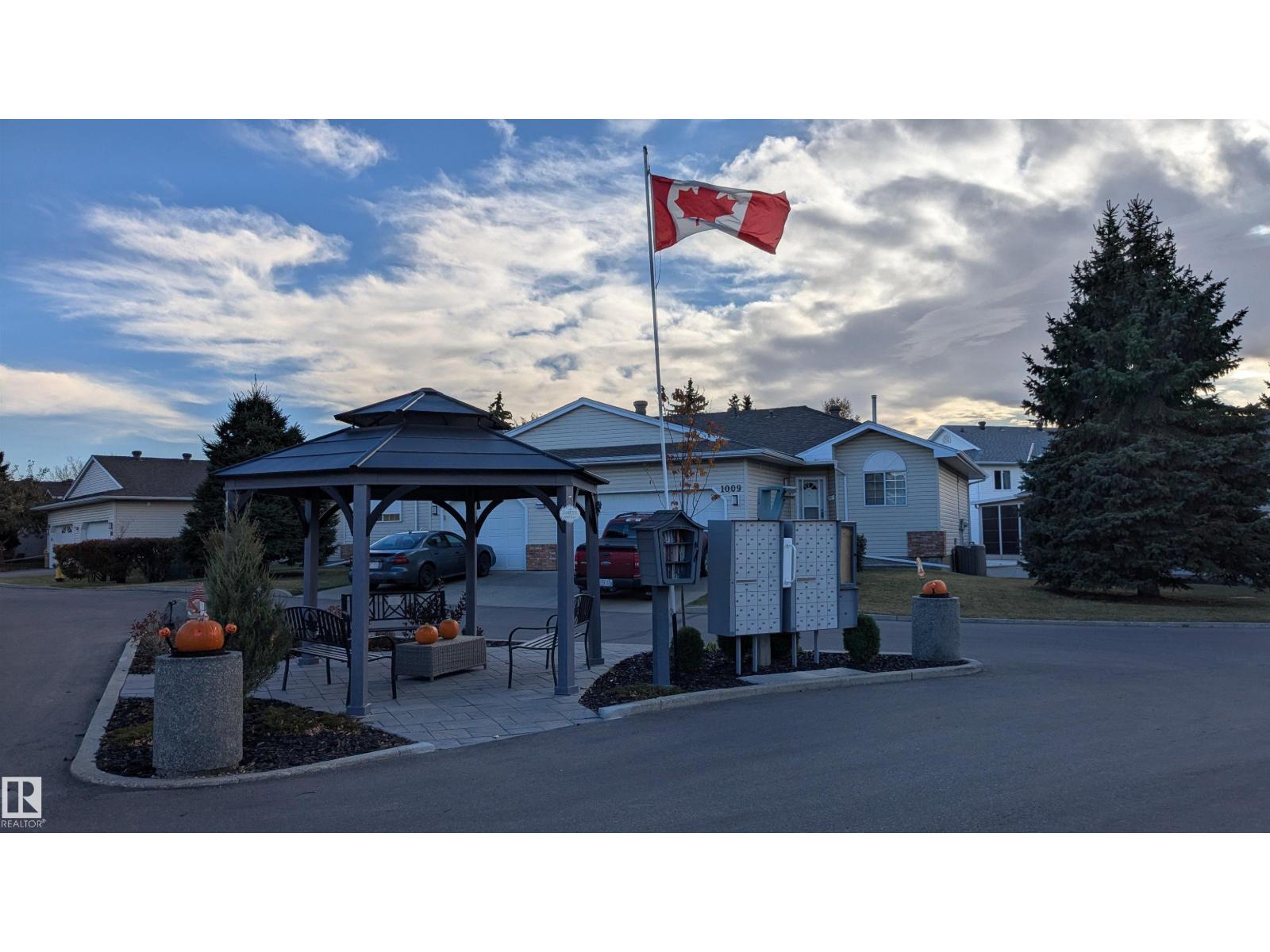 959 Youville Dr W Nw, Edmonton, Alberta  T6L 6T2 - Photo 61 - E4462796