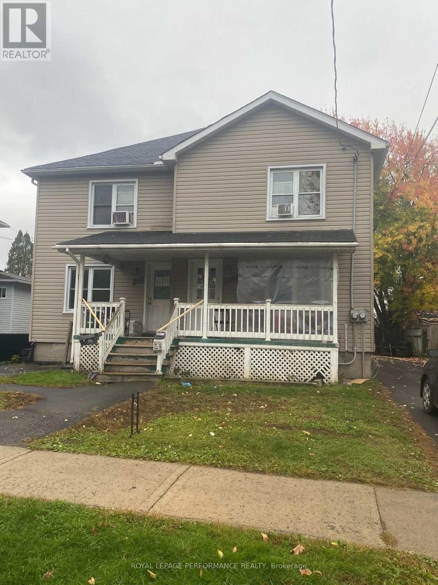 226 & 226 1/2 - 226 4th Street W, Cornwall, Ontario  K6J 2S1 - Photo 1 - X12471781