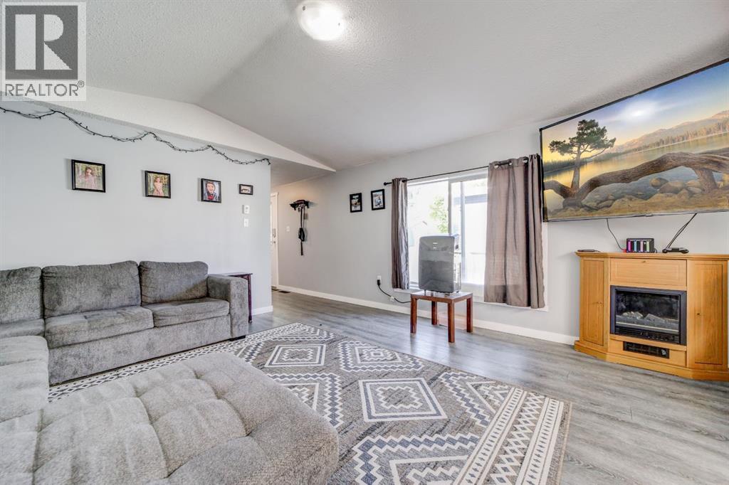 1117 231 Street, Hillcrest, Alberta  T0K 1C0 - Photo 15 - A2249470