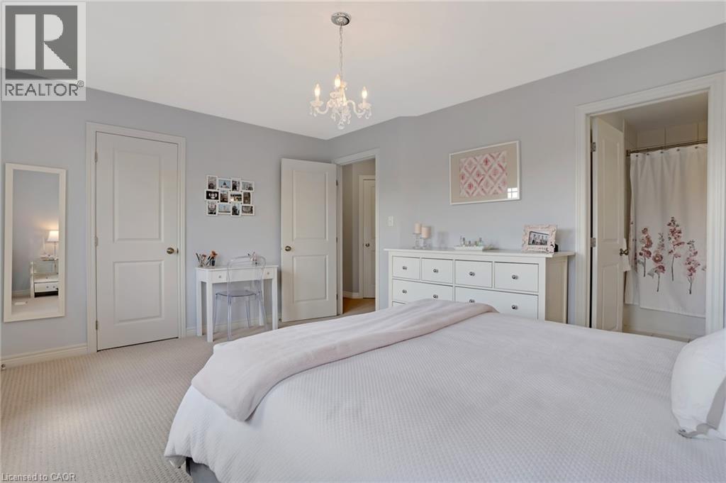 18 Creek Ridge Street, Kitchener, Ontario  N2R 0B5 - Photo 16 - 40777239