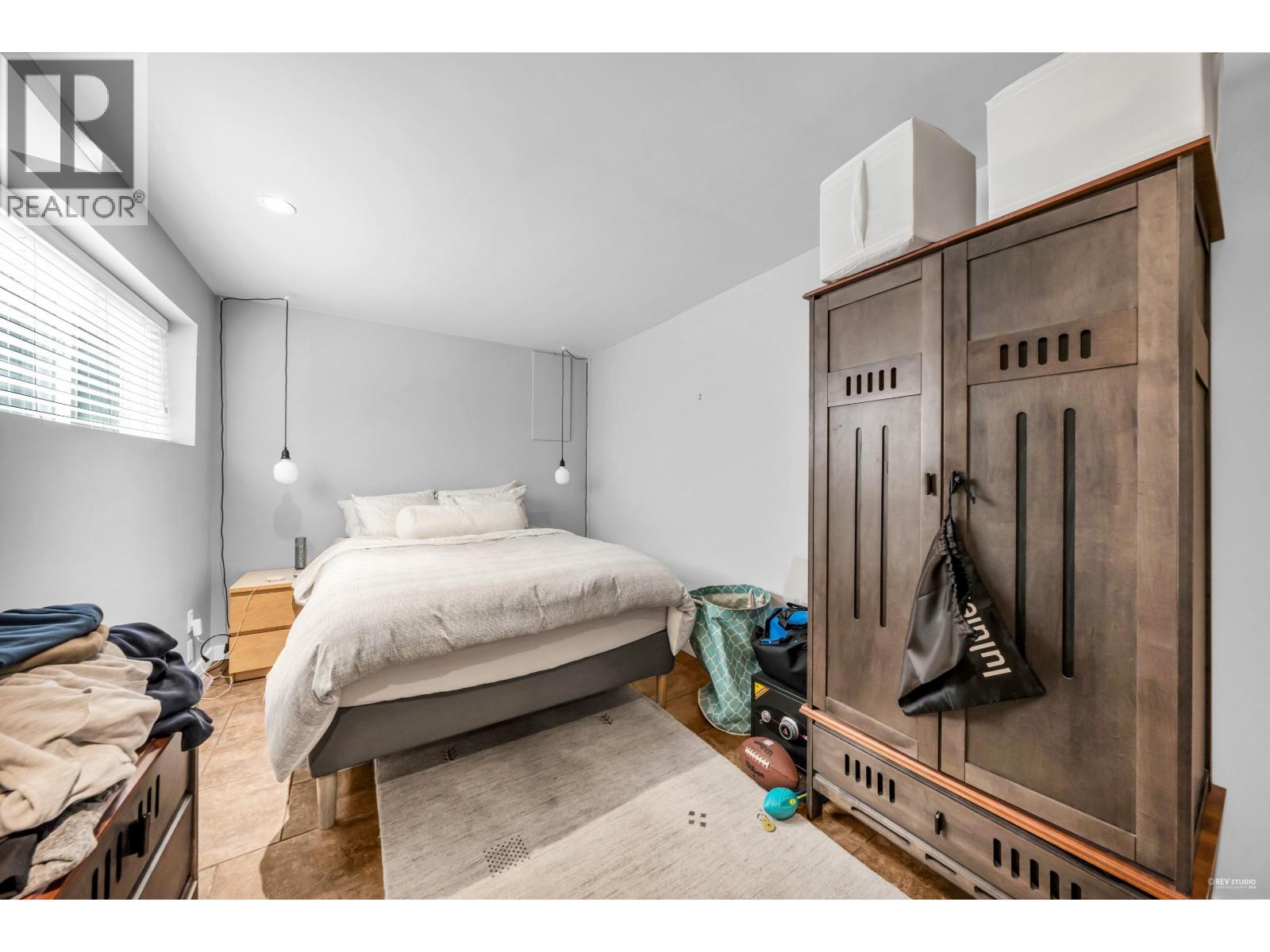 562 Alpine Court, North Vancouver, British Columbia  V7R 2L6 - Photo 23 - R3059877