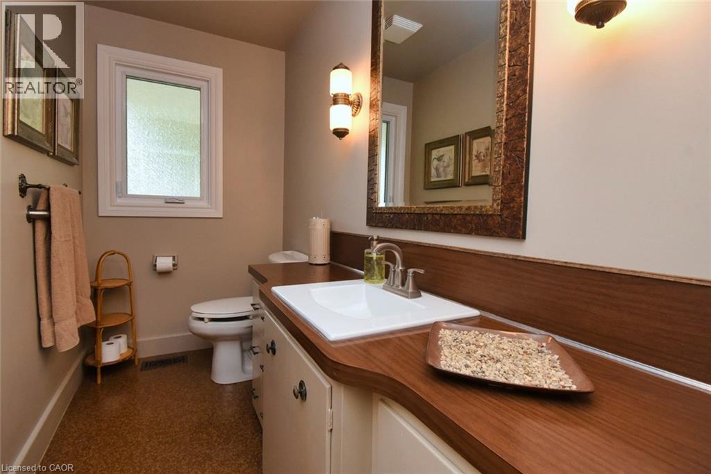 32 Grant Boulevard, Hamilton, Ontario  L9H 4L7 - Photo 14 - 40780626