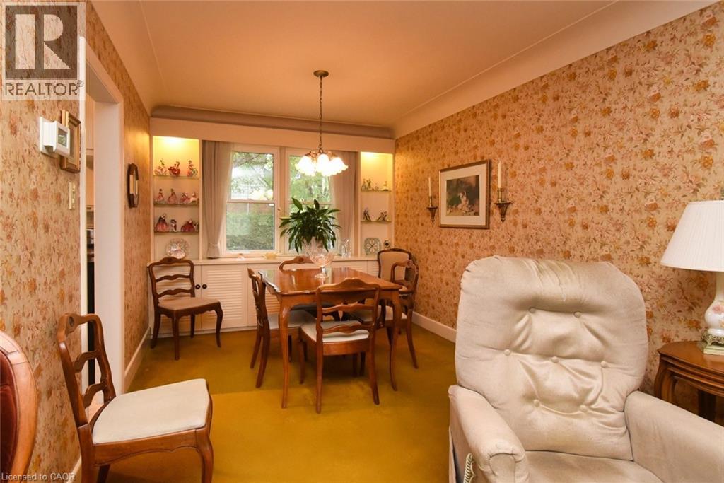 32 Grant Boulevard, Hamilton, Ontario  L9H 4L7 - Photo 6 - 40780626