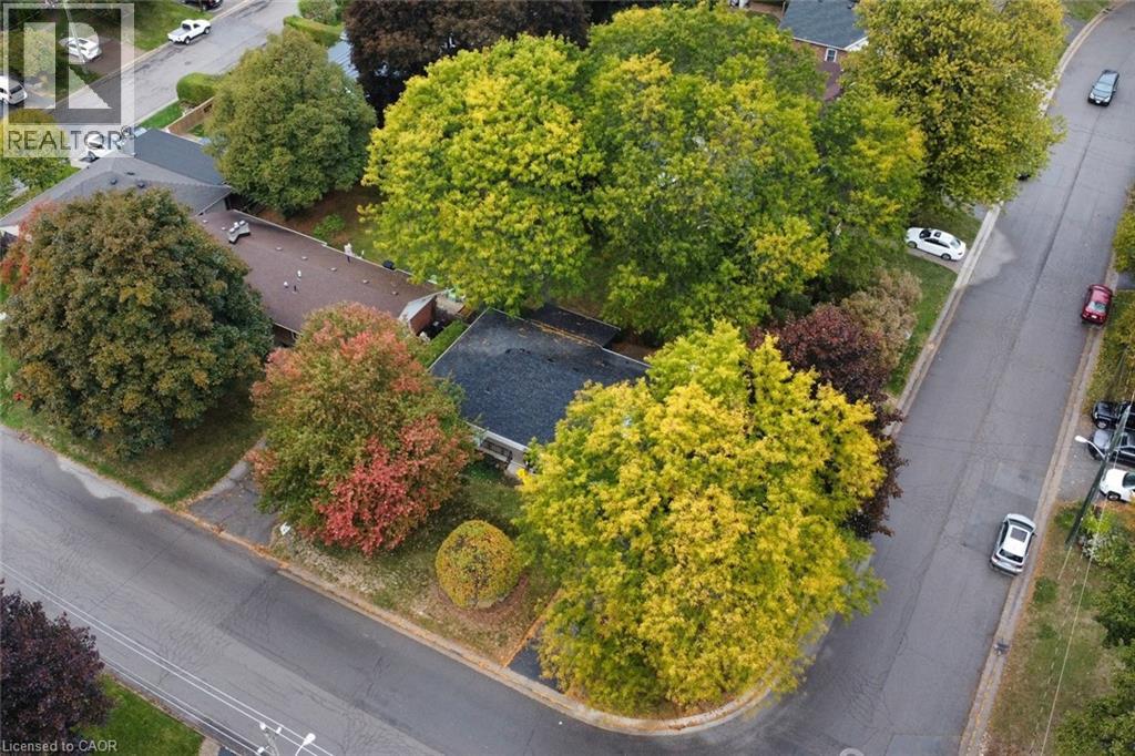 32 GRANT Boulevard, hamilton, Ontario