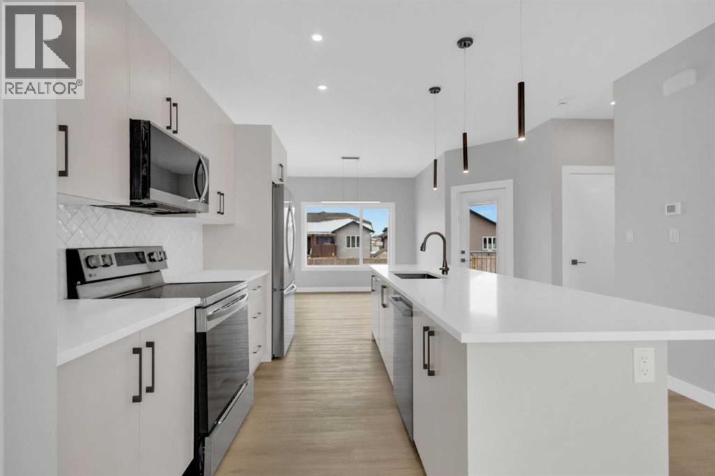 355 Spruce Street, Springbrook, Alberta  T4S 0P1 - Photo 3 - A2264899