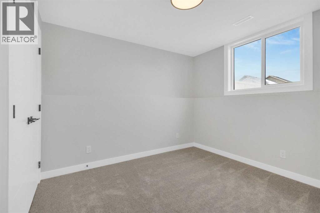 355 Spruce Street, Springbrook, Alberta  T4S 0P1 - Photo 12 - A2264899