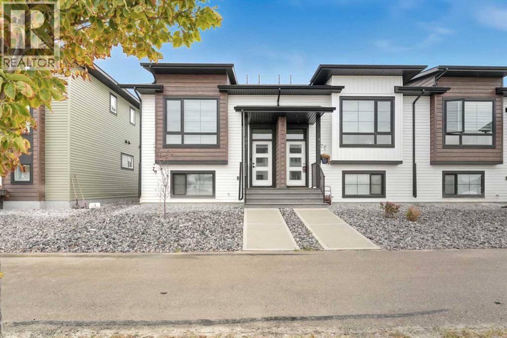 355 Spruce Street, Springbrook, Alberta  T4S 0P1 - Photo 2 - A2264899