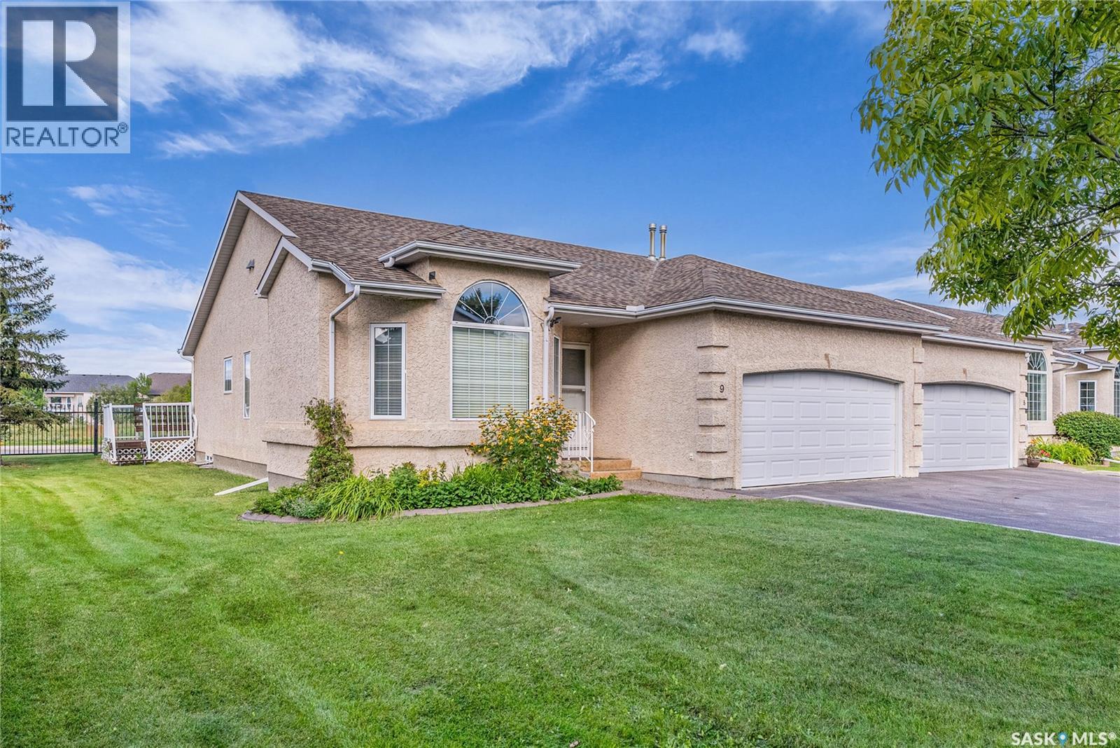 9 927 Heritage View, Saskatoon, Saskatchewan  S7H 5S2 - Photo 2 - SK021108
